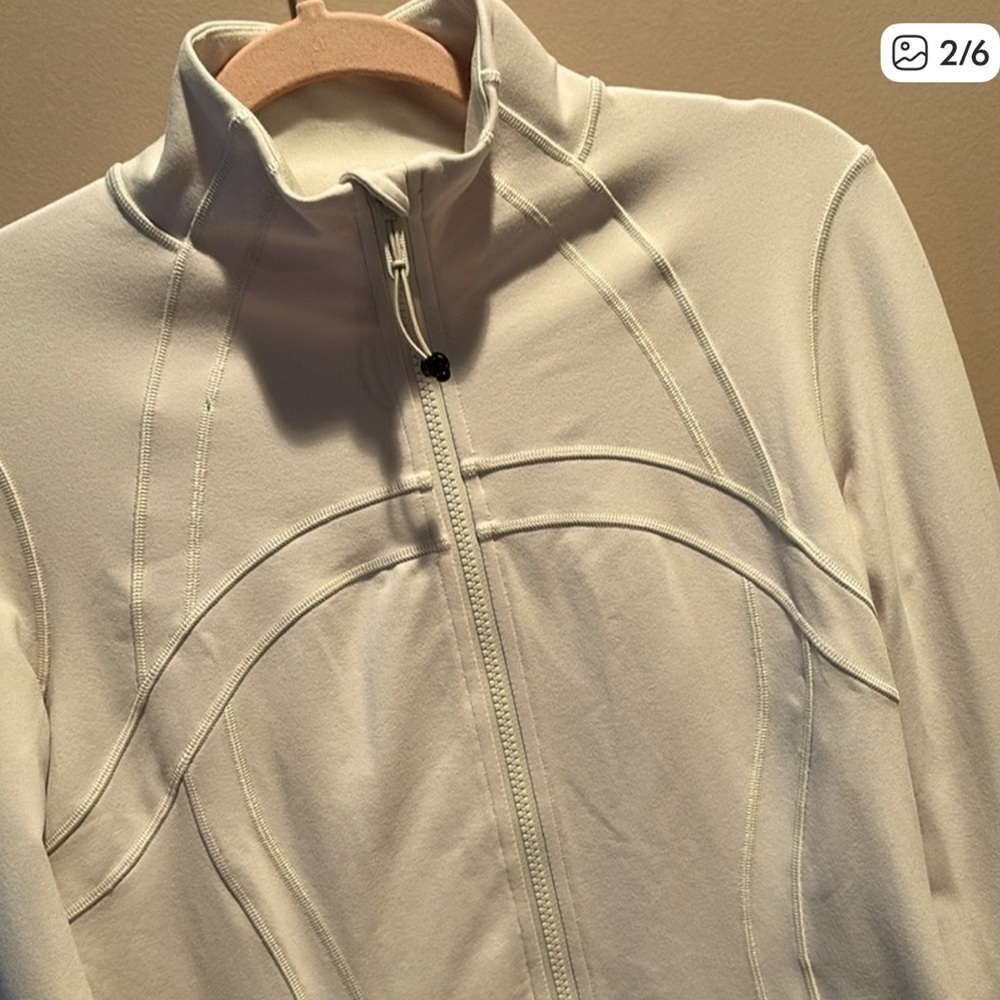 Lululemon Women's Bone color Define Align Jacket size 12